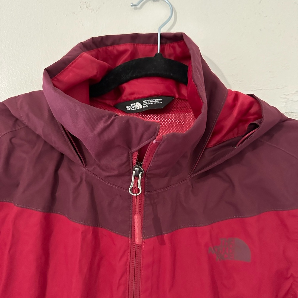 🎉FLASH SALE🎉 The North Face Resolve Plus Jacket - Picture 3 of 6